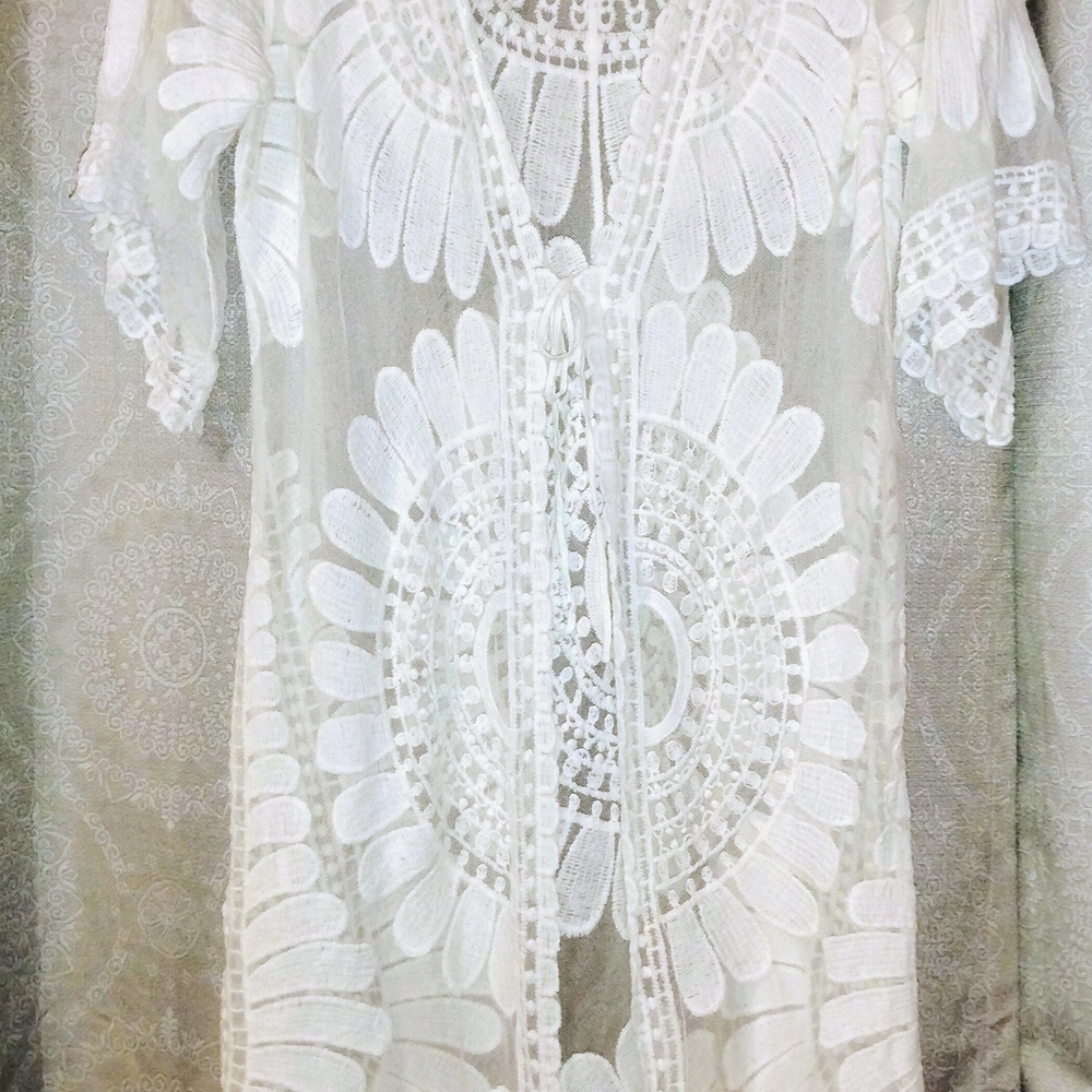 Cupshe White Lace Patterned Cover-Up